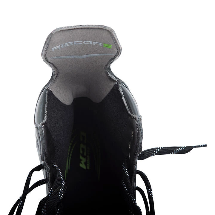 Cheap ๐ CCM Ribcor Platinum Junior Hockey Skates (2018) ๐ฏ 4 Cheap ๐ CCM Ribcor Platinum Junior Hockey Skates (2018) ๐ฏ - Image 4